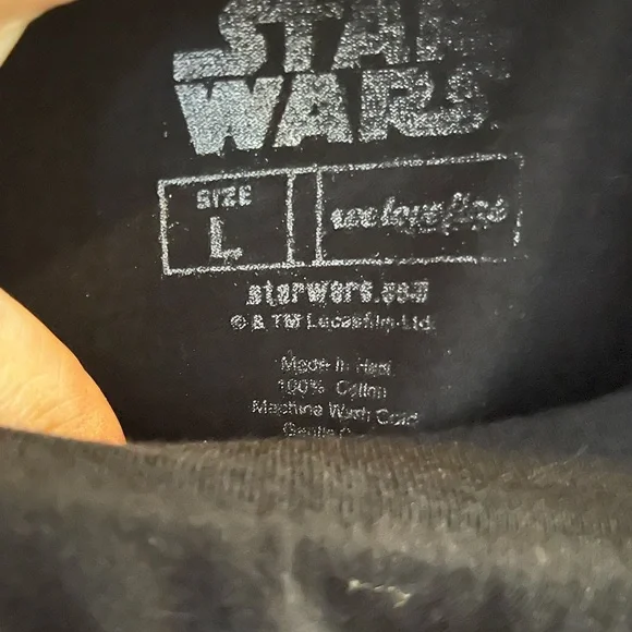 Star Wars Black and Red Kylo Ren Tee - Picture 2 of 4